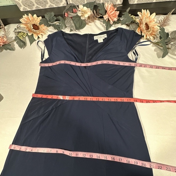 NEW $298‎ IEENA by Mac Duggal [ 12 ] Cap Sleeve V-Neck Jersey Gown in Navy - Picture 2 of 15